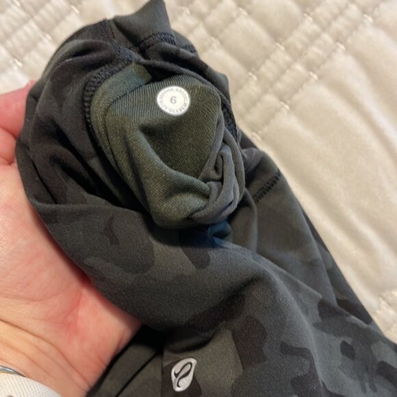 Lululemon Align Green Camo Leggings - Picture 3 of 3